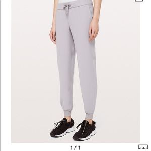 LULULEMON | On The Fly Jogger 28" *woven In Purple